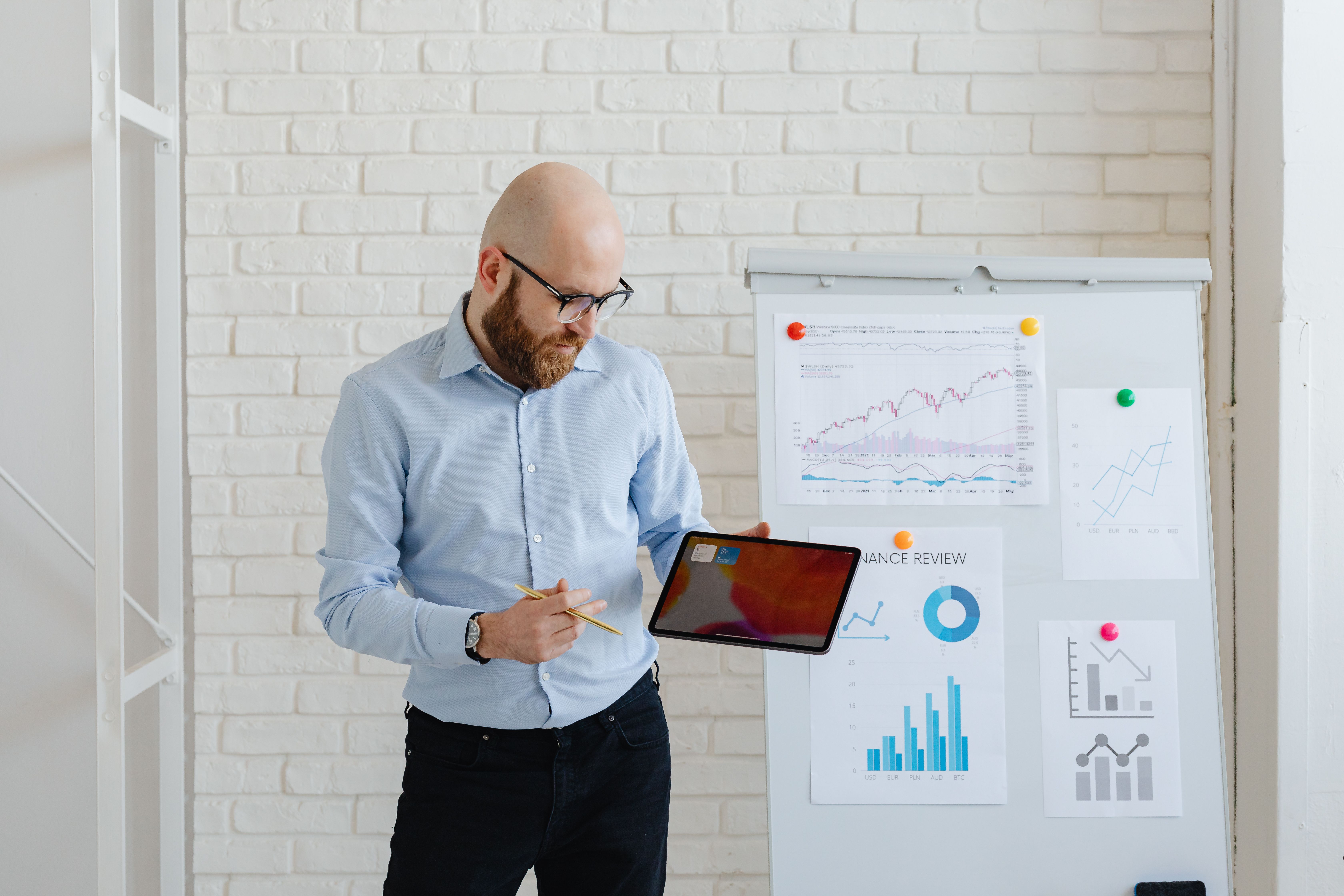 UK Project Management Salary: How to Earn More in 2027